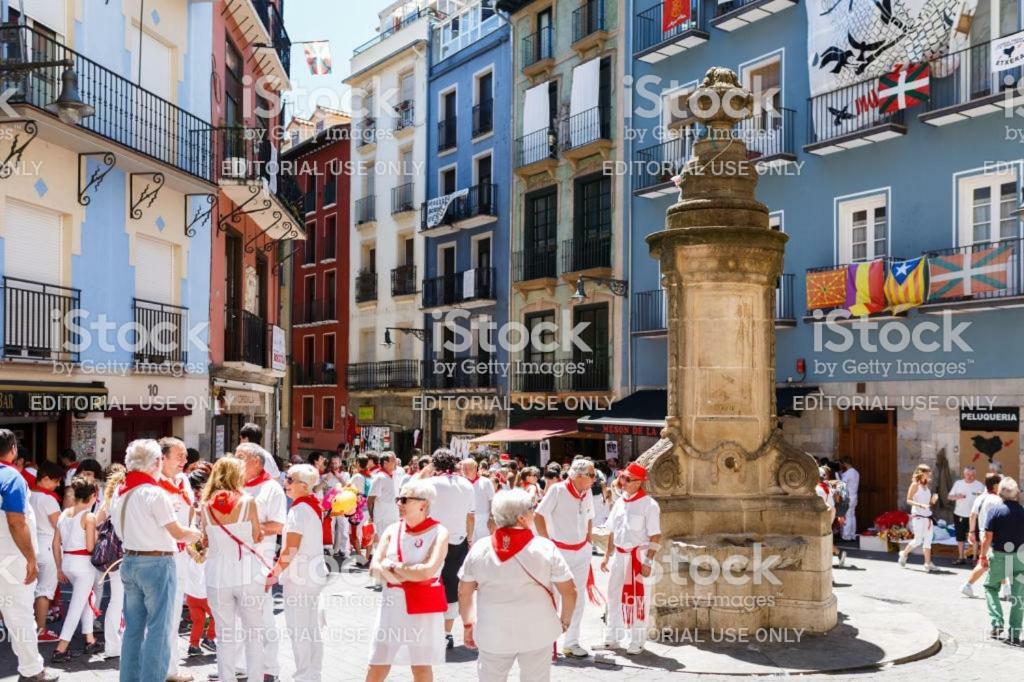 Trampantojo Apartamento En El Corazon De Pamplona Διαμέρισμα Εξωτερικό φωτογραφία